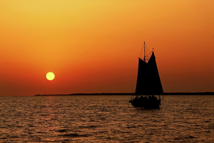 sailing-into-the-sunset-sally-weigand